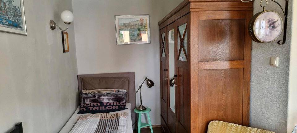 Etagenwohnung Bremerhaven - 1 Zimmer, 30 m&sup2;, 670&euro; | Angebot:22998849