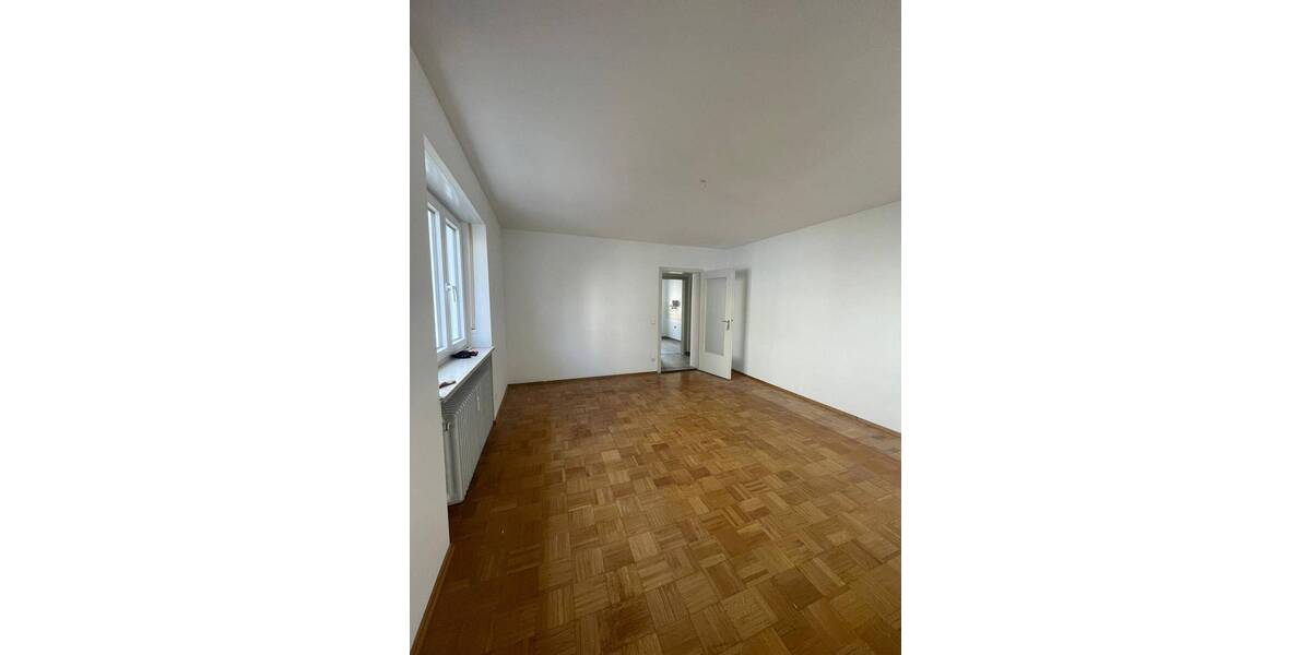 Etagenwohnung Augsburg Innenstadt - 3 Zimmer, 70 m&sup2;, 835&euro; | Angebot:24649113