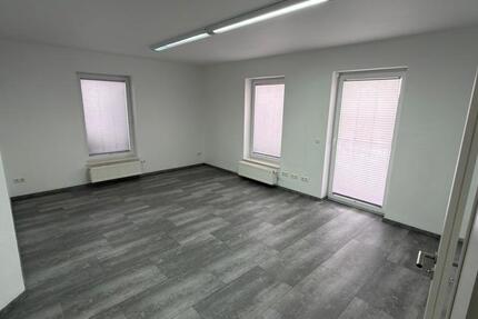 Helles Bürozimmer in ruhiger Lage zimmer