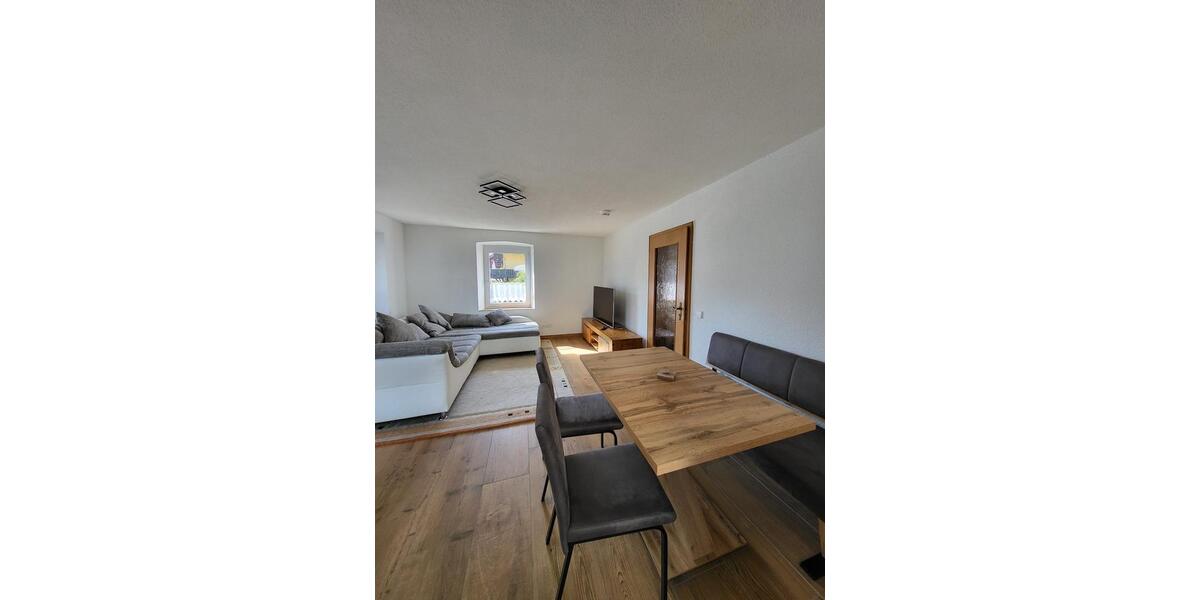 Erdgeschoßwohnung Oberstdorf - 3 Zimmer, 86 m&sup2;, 1.310&euro; | Angebot:26635815