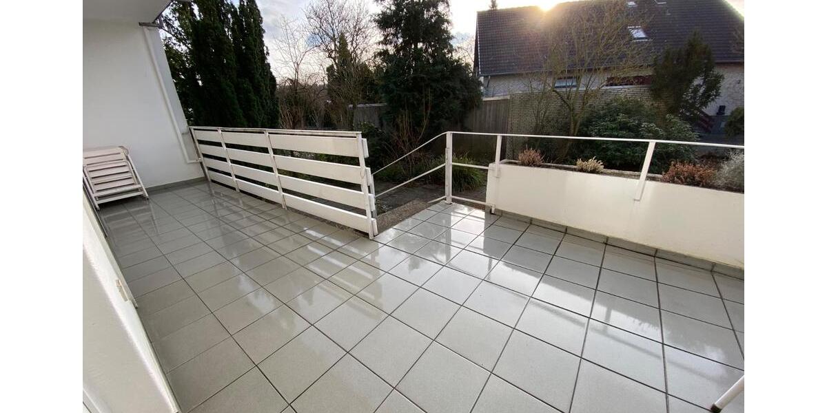 Hochparterre Wolfsburg Almke - 4 Zimmer, 120 m&sup2;, 1.180&euro; | Angebot:26123786