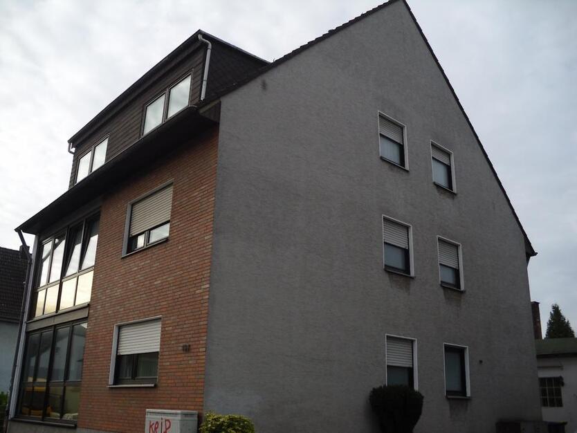 Marl: 3 12-Zi. DG-Wohnung im 3 Fam.Haus,79 m2 zimmer