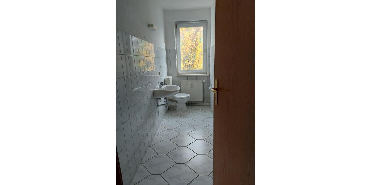 Etagenwohnung Menteroda - 1 Zimmer, 43 m&sup2;, 236&euro; | Angebot:25990376