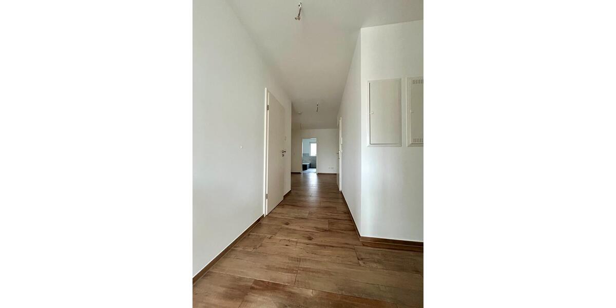 Erdgeschoßwohnung Schriesheim - 4 Zimmer, 137 m&sup2;, 2.300&euro; | Angebot:24643629