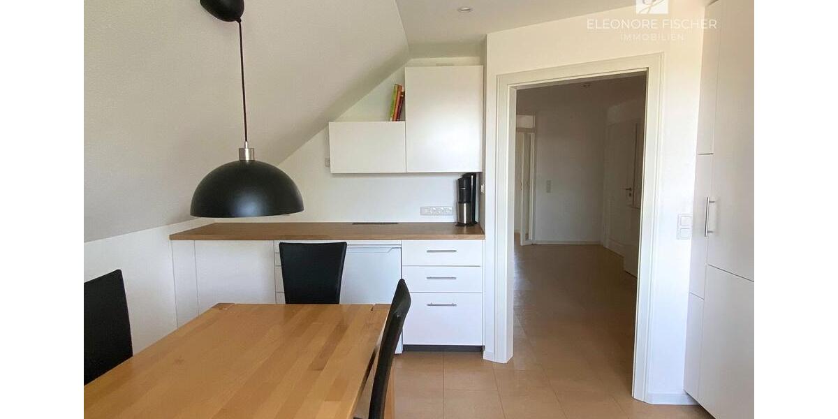 Großzügig, ländlich und bestens angebunden: Exklusive Wohnung mit Hauscharakter und Gartenoption 5 zimmer