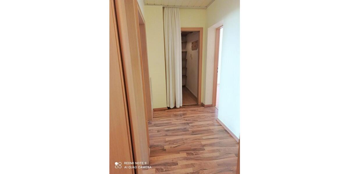 Erdgeschoßwohnung Frankfurt am Main Schwanheim - 3 Zimmer, 70 m&sup2;, 1.190&euro; | Angebot:25964081