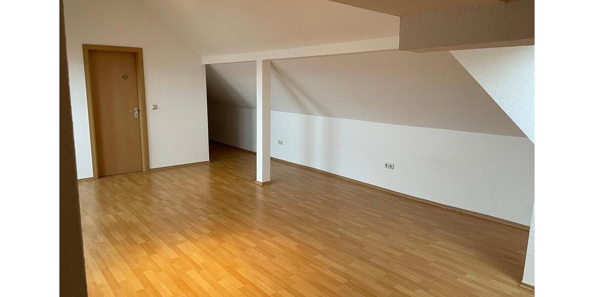 Dachgeschoßwohnung Usingen - 1 Zimmer, 41 m&sup2;, 490&euro; | Angebot:24488299