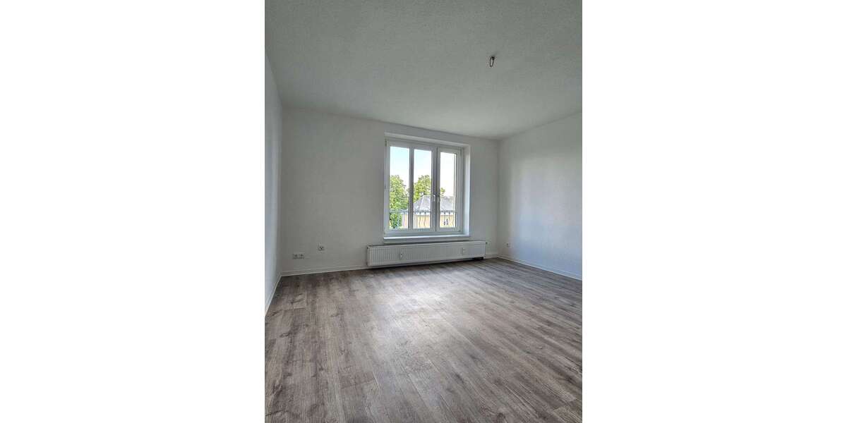 Etagenwohnung Jahnatal Wutzschwitz - 3 Zimmer, 58 m&sup2;, 325&euro; | Angebot:26673456