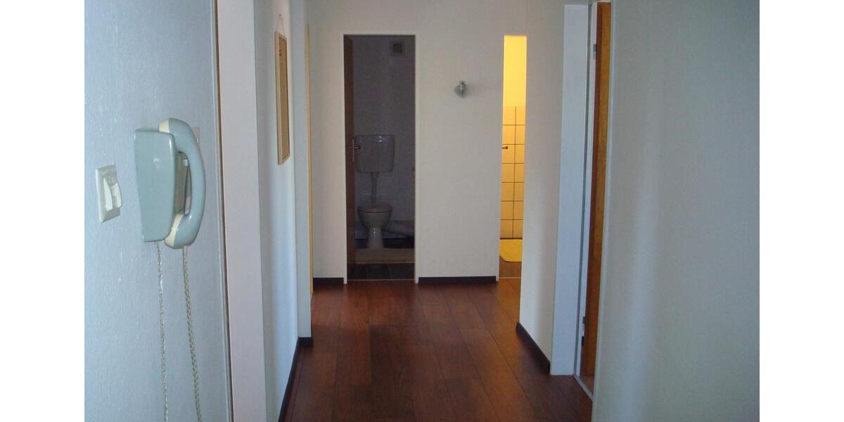 Dachgeschoßwohnung Villingen-Schwenningen Schwenningen - 1 Zimmer, 10 m&sup2;, 280&euro; | Angebot:26475896