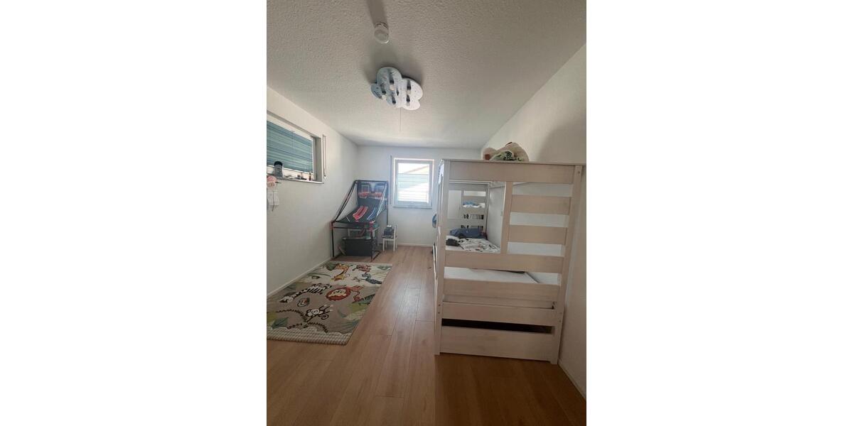 Doppelhaushälfte Schliengen - 5 Zimmer, 145 m&sup2;, 2.150&euro; | Angebot:26592159