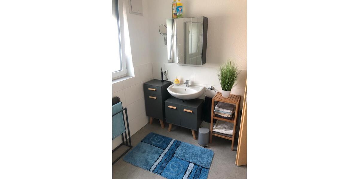 Einfamilienhaus Osthofen - 3 Zimmer, 95 m&sup2;, 1.340&euro; | Angebot:24365420