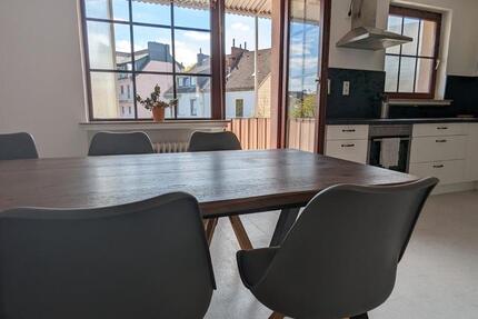 Preiswerte Monteurwohnungen in Oldenburg, Delmenhorst, Bremen - verschiedene Stadtteile und für jede Gruppenstärke 4 zimmer