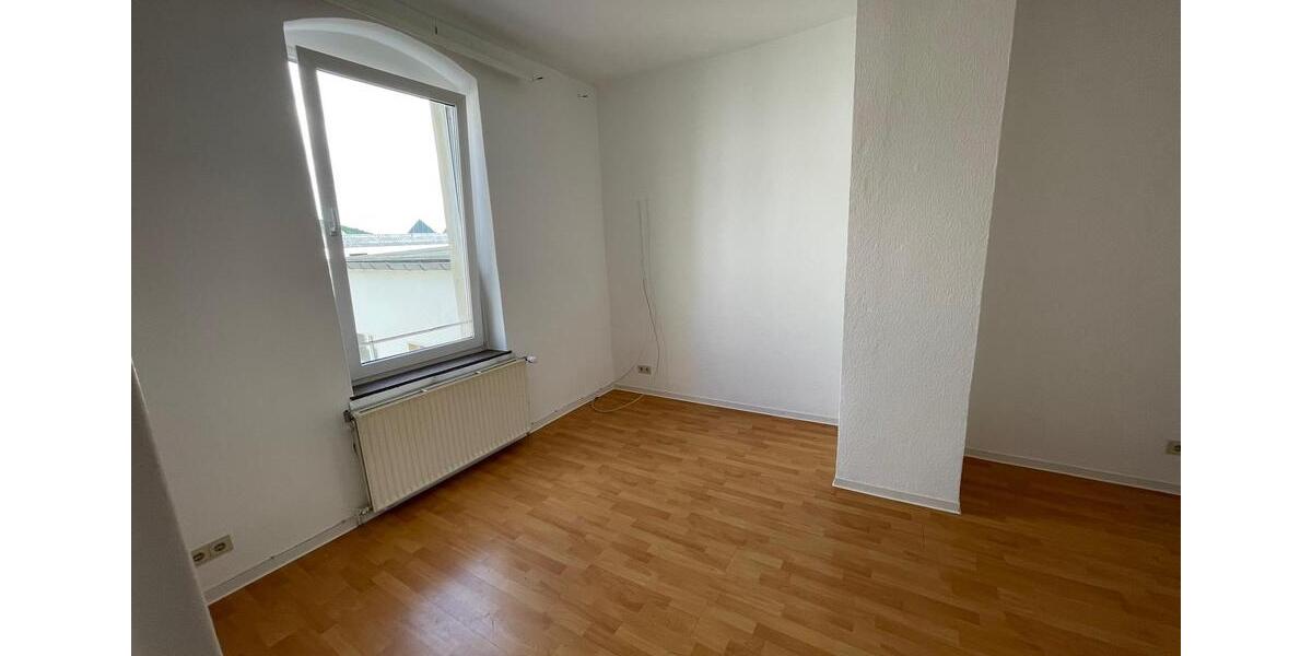 Etagenwohnung Dillenburg - 4 Zimmer, 65 m&sup2;, 650&euro; | Angebot:26425617