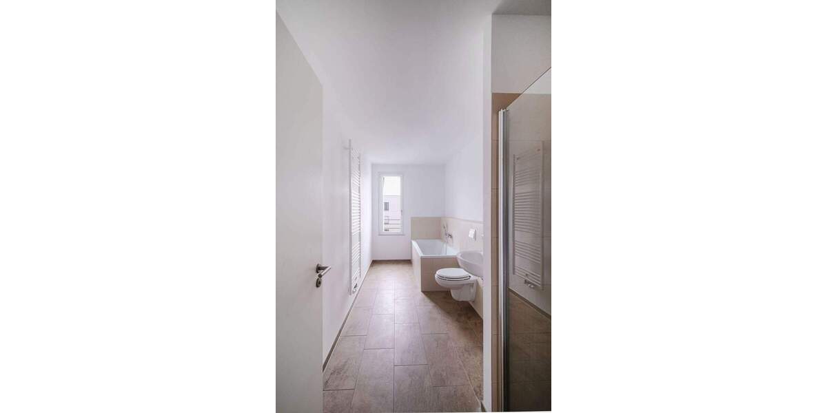 Etagenwohnung Berlin Moabit - 3 Zimmer, 83 m&sup2;, 1.900&euro; | Angebot:25748298