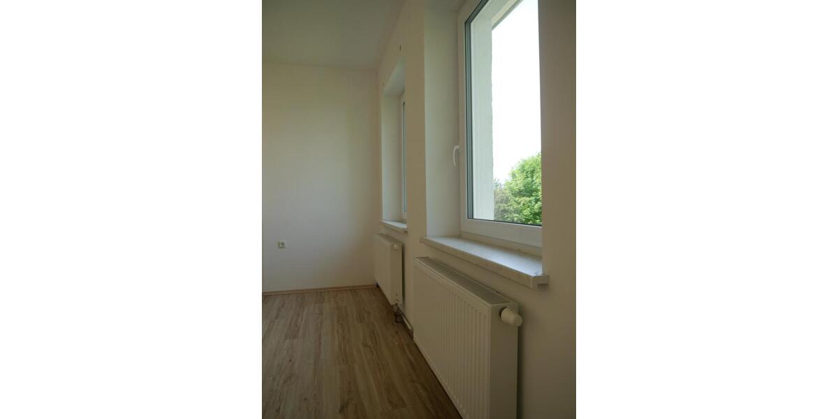 Etagenwohnung Selb - 3 Zimmer, 80 m&sup2;, 460&euro; | Angebot:25945296