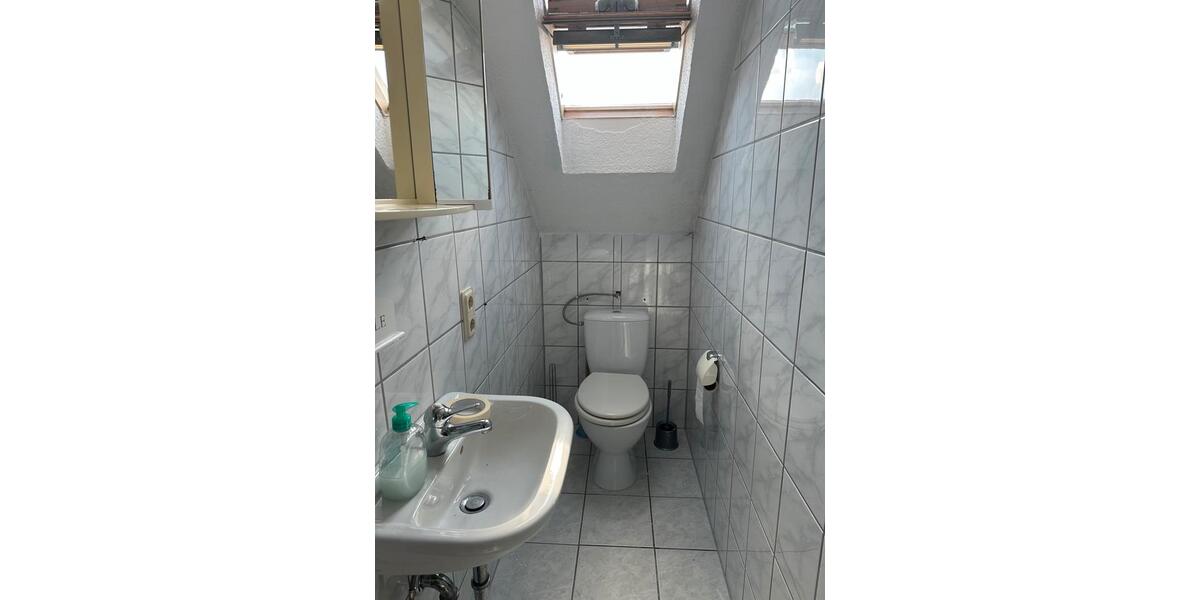 Dachgeschoßwohnung Dillingen (Saar) - 3 Zimmer, 80 m&sup2;, 500&euro; | Angebot:25790941