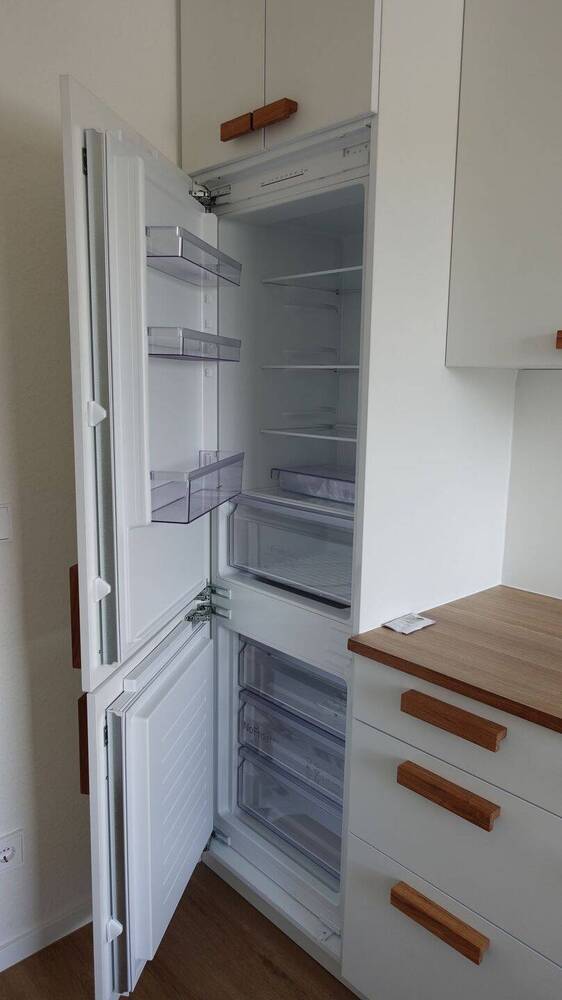 Vollständig renoviert: Elegante 2,50 Zimmer in Niendorf