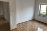 3 Zimmer Wohnung, Balkon u. Garten, Einbauküche,Tageslichtbad- G zimmer