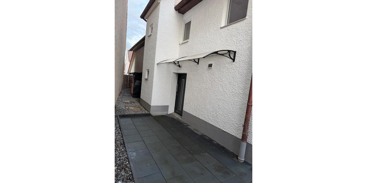 Etagenwohnung Bisingen - 2 Zimmer, 60 m&sup2;, 700&euro; | Angebot:25105289