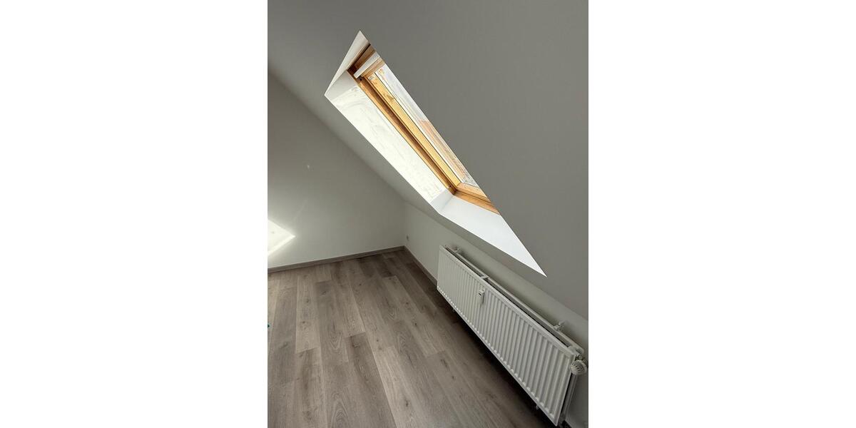 Dachgeschoßwohnung Rodenberg - 3 Zimmer, 56 m&sup2;, 495&euro; | Angebot:26689017