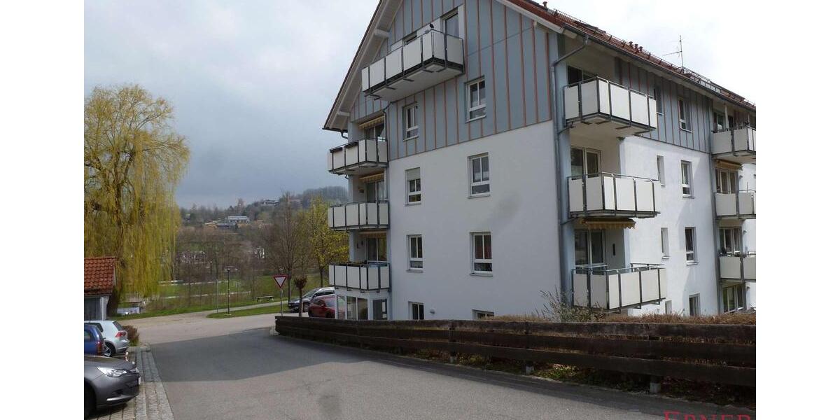 Etagenwohnung Viechtach - 3 Zimmer, 71 m&sup2;, 600&euro; | Angebot:26276524