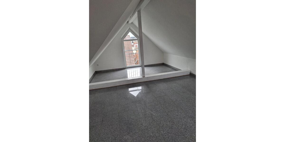 Maisonettenwohnung Pfullendorf - 5 Zimmer, 160 m&sup2;, 1.400&euro; | Angebot:26086894