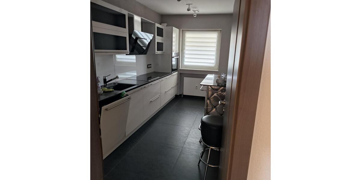 Etagenwohnung Obertshausen - 3 Zimmer, 98 m&sup2;, 1.372&euro; | Angebot:25975708