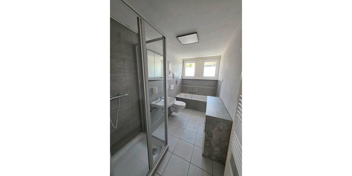 Etagenwohnung Roigheim - 3 Zimmer, 75 m&sup2;, 950&euro; | Angebot:26639129