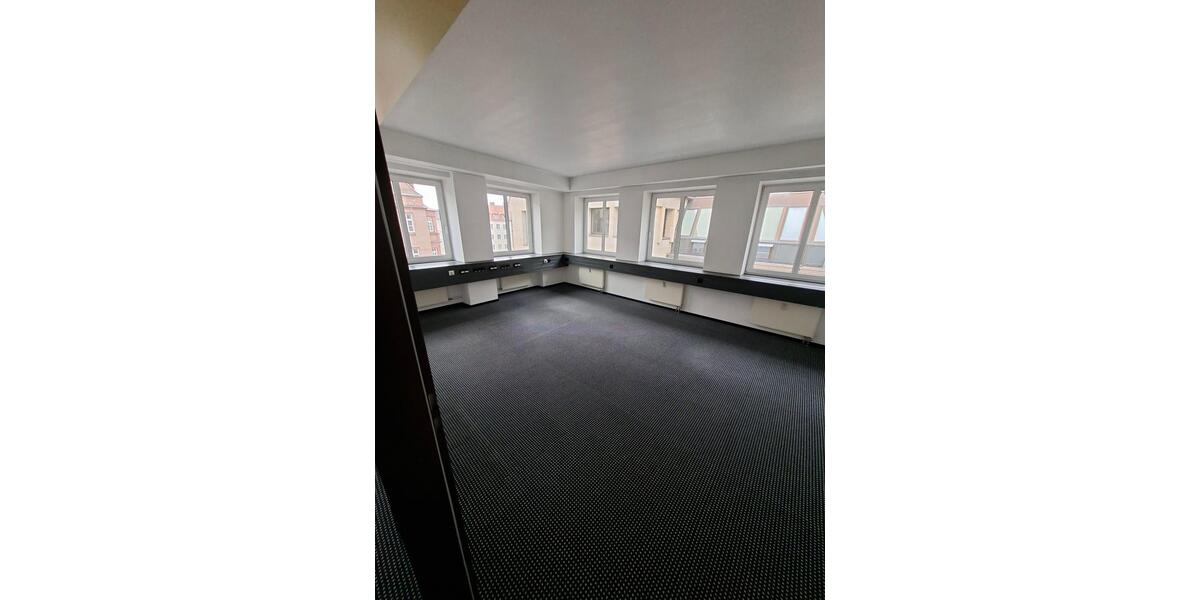 Gewerbeobjekt Nürnberg Altstadt, St. Lorenz - 2.600&euro; | Angebot:26619190