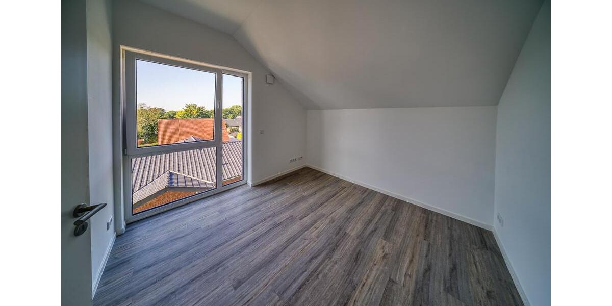 Dachgeschoßwohnung Agathenburg - 5 Zimmer, 122 m&sup2;, 1.595&euro; | Angebot:26379902