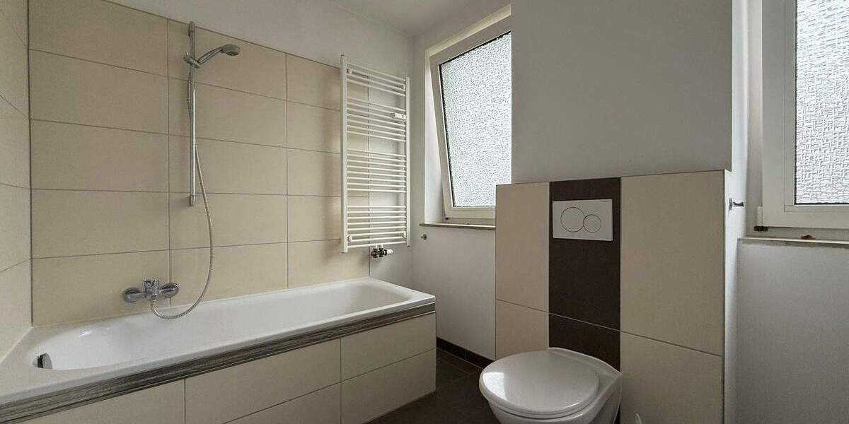 Etagenwohnung Minden Innenstadt - 4 Zimmer, 86 m&sup2;, 775&euro; | Angebot:26014760