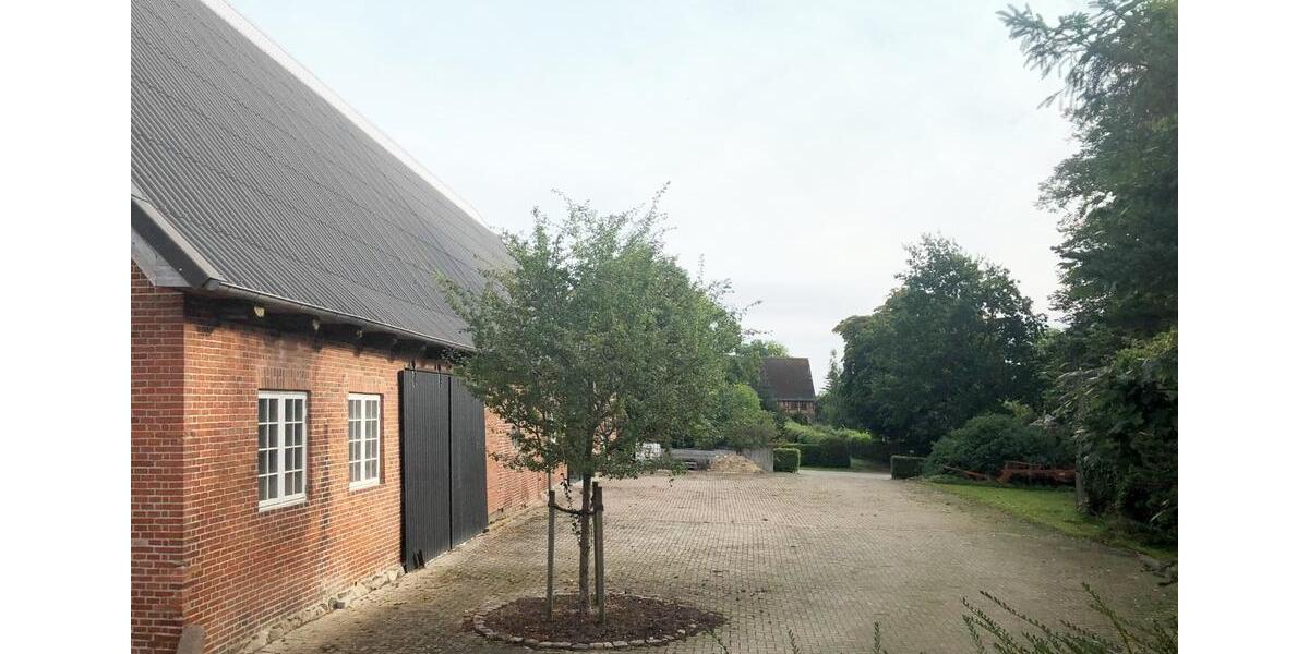 Flexible stützenfreie Halle in Holstein zimmer