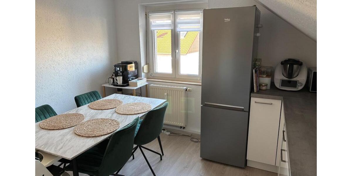Dachgeschoßwohnung Welzheim - 3.5 Zimmer, 65 m&sup2;, 850&euro; | Angebot:24732399