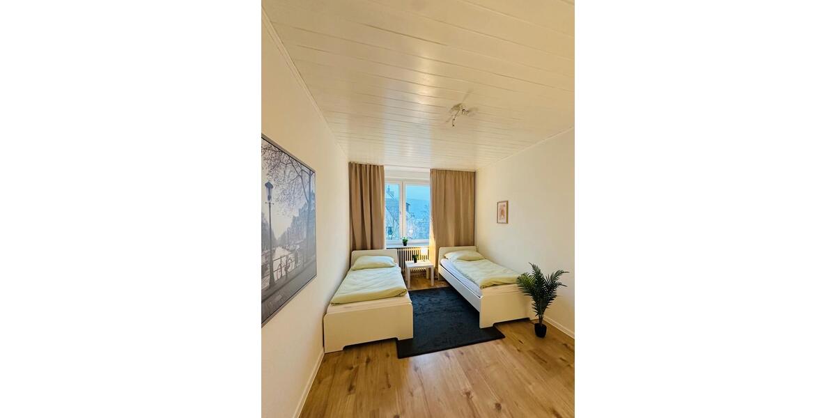Wohnen auf Zeit Hagen Hagen-Nord - 25 Zimmer, 50 m&sup2;, 18&euro; | Angebot:24901261