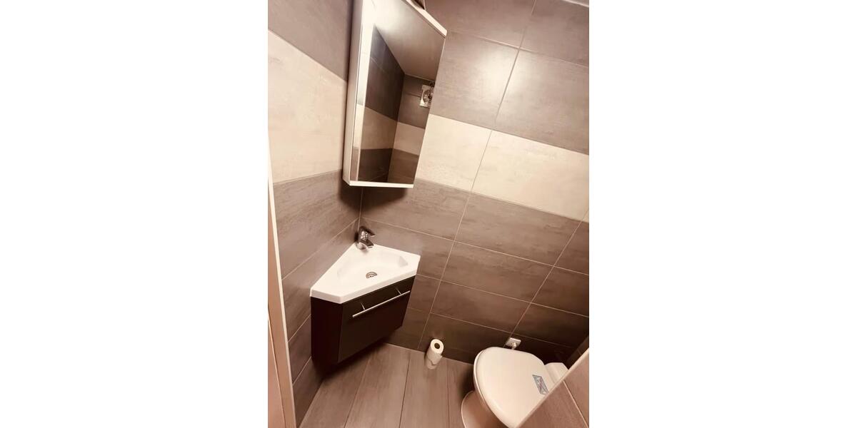 Wohnen auf Zeit Greußen - 5 Zimmer, 120 m&sup2;, 16&euro; | Angebot:23501810