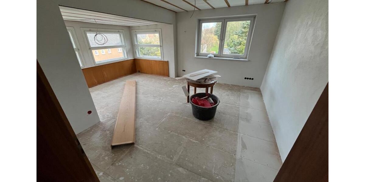 Mehrfamilienhaus, Wohnhaus Bobritzsch-Hilbersdorf Hilbersdorf - 6 Zimmer, 170 m&sup2;, 1.450&euro; | Angebot:26505151