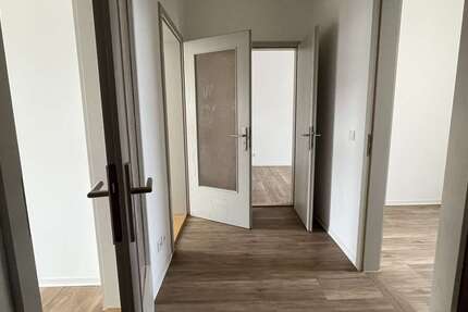 Wohnung Bautzen Südvorstadt - 3 Zimmer, 56 m&sup2;, 364&euro; | Angebot:25050372