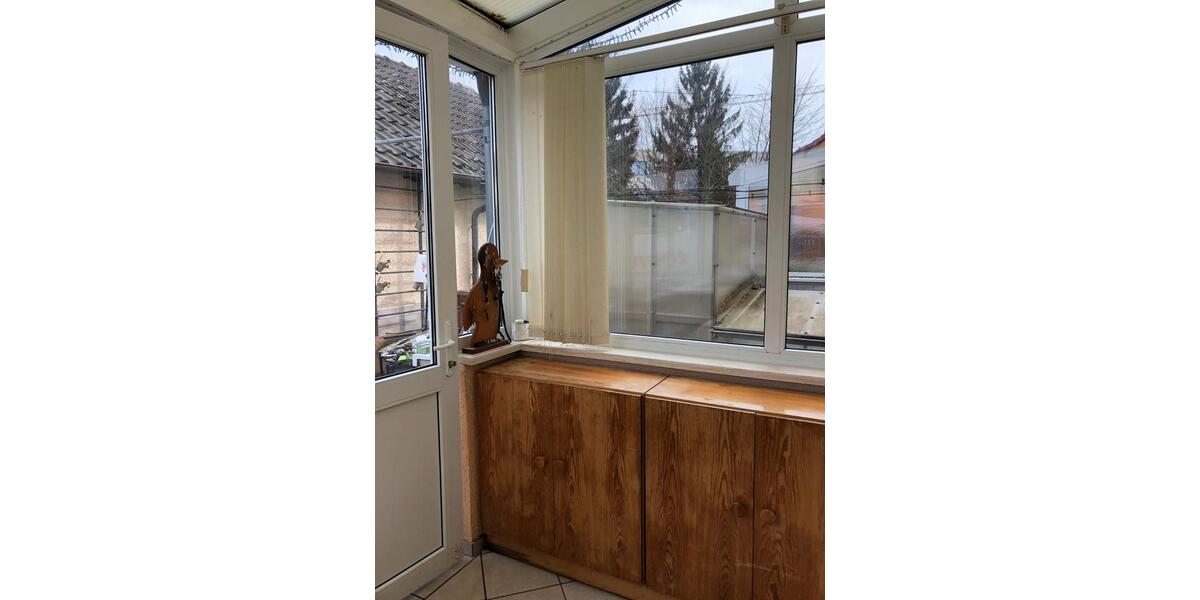 Einfamilienhaus Gotha - 8 Zimmer, 200 m&sup2;, 1.500&euro; | Angebot:26289768