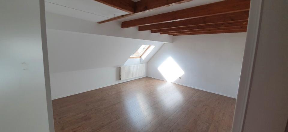 Dachgeschoßwohnung Queidersbach - 4 Zimmer, 100 m&sup2;, 1.200&euro; | Angebot:24853908