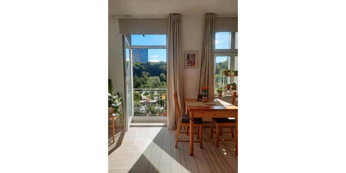 Helle Wohnung in Frankfurt Oder mit Balkon, Garage und Küche 1 zimmer