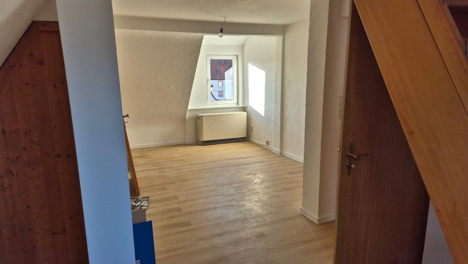 Maisonettenwohnung Trossingen - 2 Zimmer, 60 m&sup2;, 700&euro; | Angebot:25294212