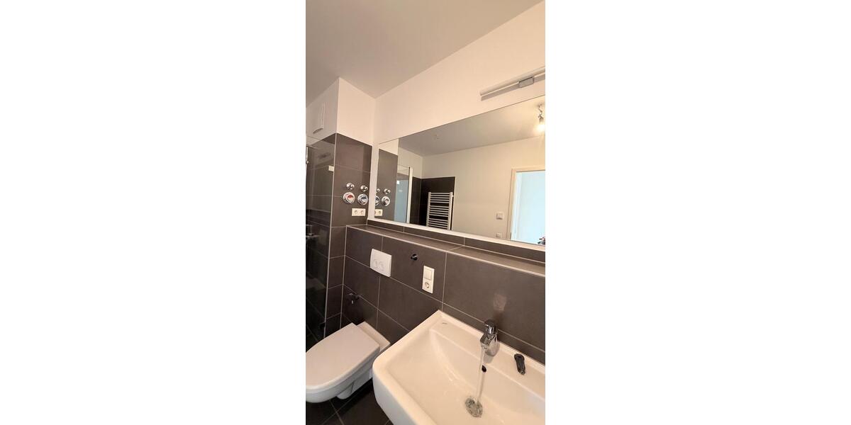 Dachgeschoßwohnung Berlin Treptow-Köpenick - 2 Zimmer, 62 m&sup2;, 1.110&euro; | Angebot:25246042