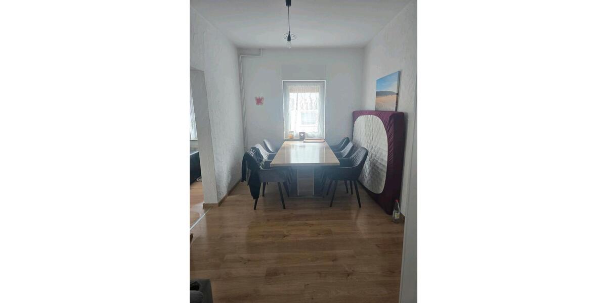 Einfamilienhaus Reiskirchen - 4 Zimmer, 95 m&sup2;, 950&euro; | Angebot:26657050