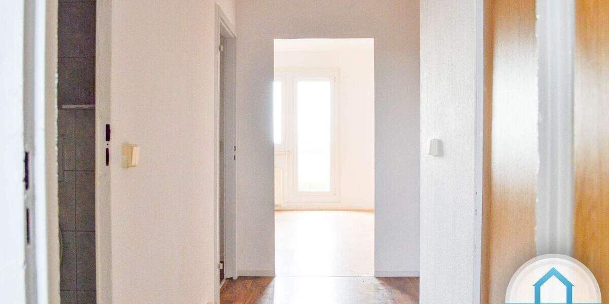 Etagenwohnung Cölpin - 4 Zimmer, 75 m&sup2;, 299&euro; | Angebot:26751478