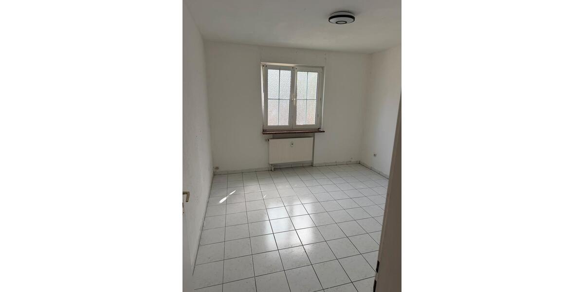 Erdgeschoßwohnung Offenbach am Main Bieber - 1 Zimmer, 35 m&sup2;, 650&euro; | Angebot:26694097