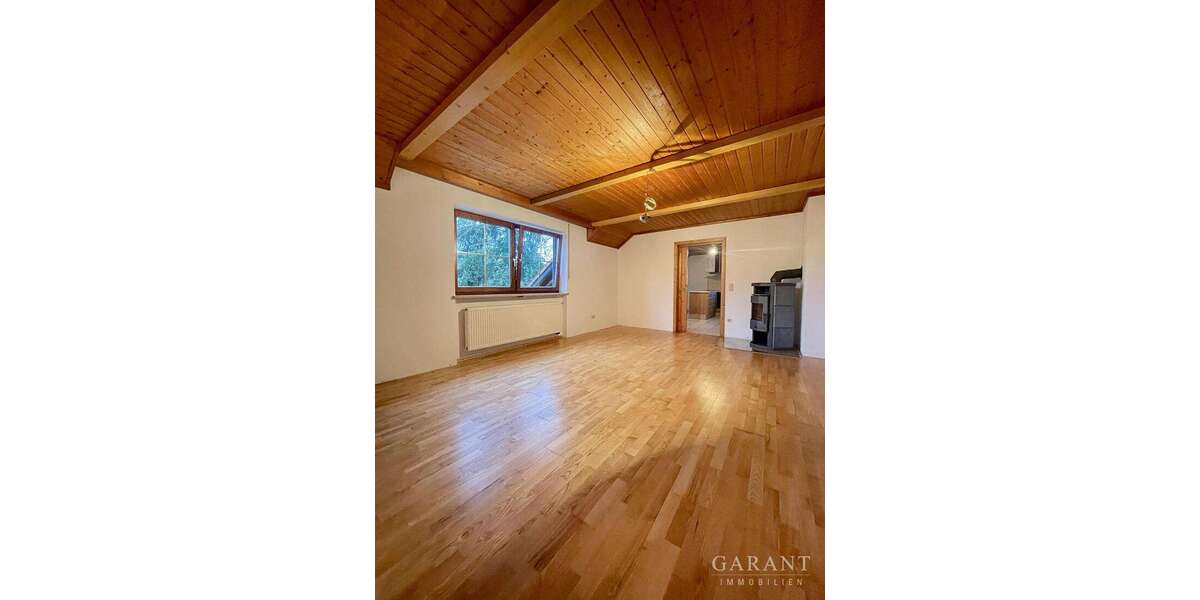 Etagenwohnung Baierbach - 5 Zimmer, 142 m&sup2;, 960&euro; | Angebot:25716888