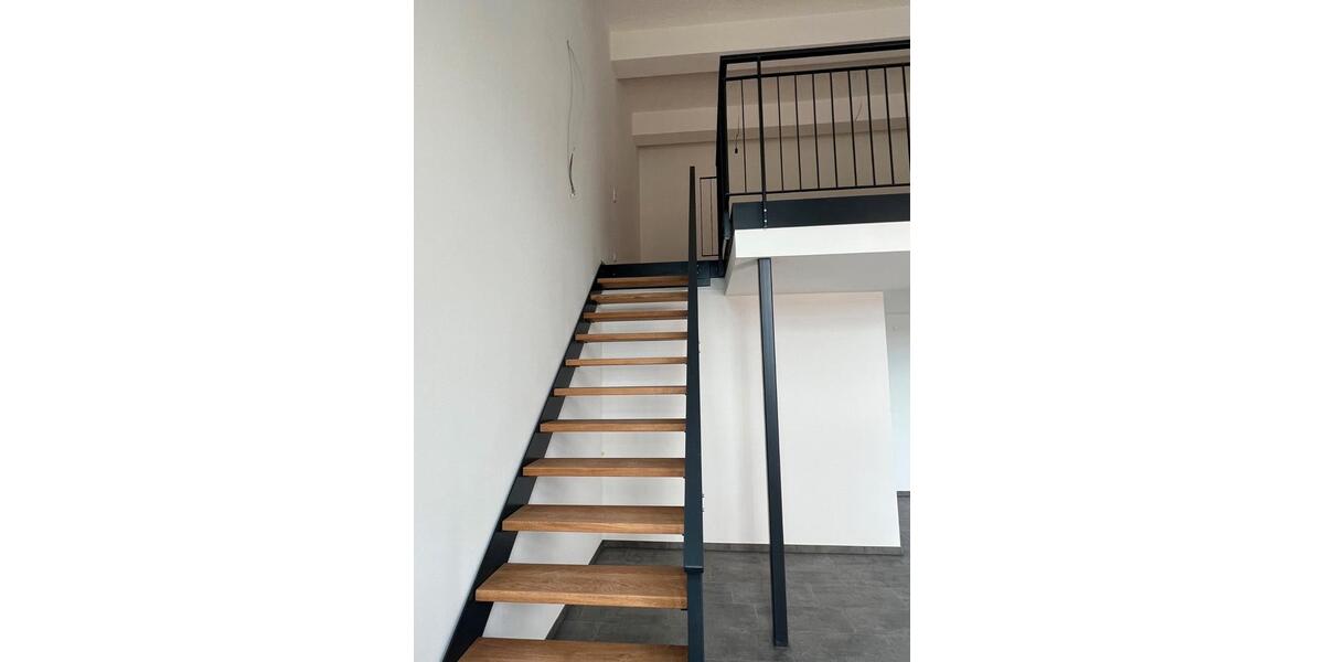 Maisonettenwohnung Emden - 3 Zimmer, 127 m&sup2;, 1.200&euro; | Angebot:26195424