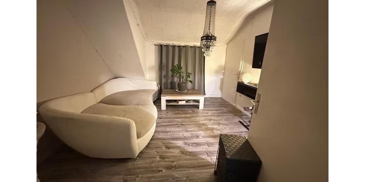 Doppelhaushälfte Hamm Daberg - 9 Zimmer, 180 m&sup2;, 1.800&euro; | Angebot:26401133