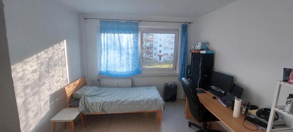 Wohnen auf Zeit Dresden Cotta - 3 Zimmer, 64 m&sup2;, 346&euro; | Angebot:25419212