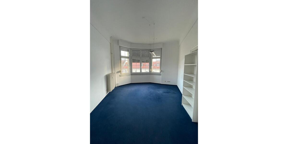 WG-Zimmer in zentraler Lage 5 zimmer